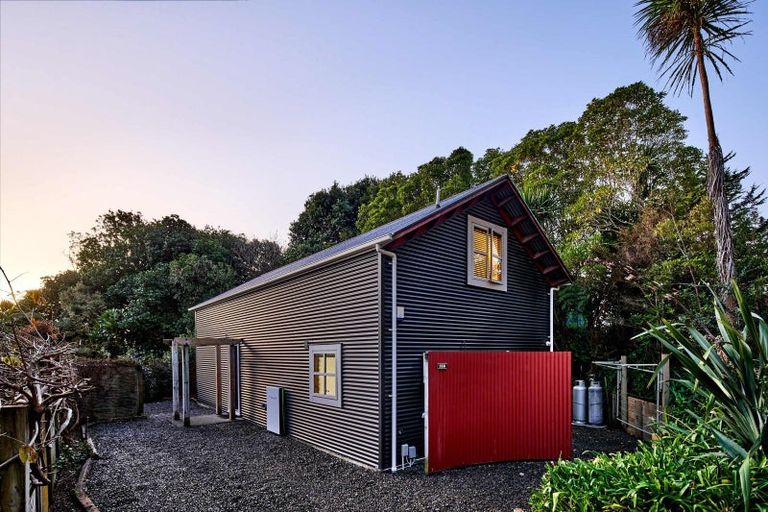 Photo of property in 95b Ruahine Street, Paraparaumu, 5032