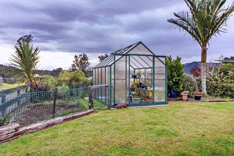 Photo of property in 193 Paparoa Road, Wainui, Opotiki, 3198