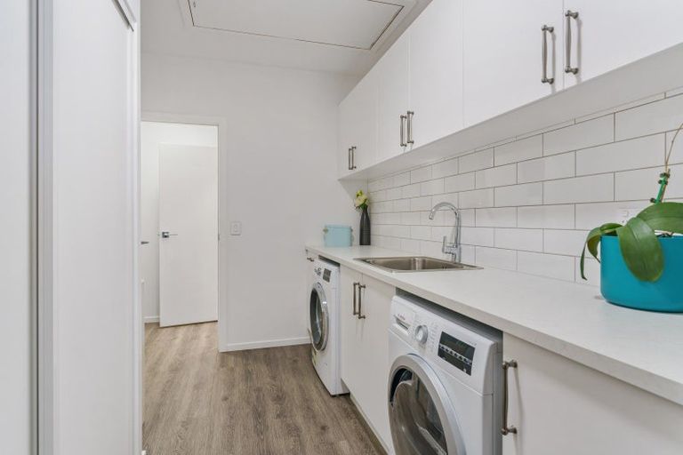 Photo of property in 13 Tuhua Close, Wharewaka, Taupo, 3330