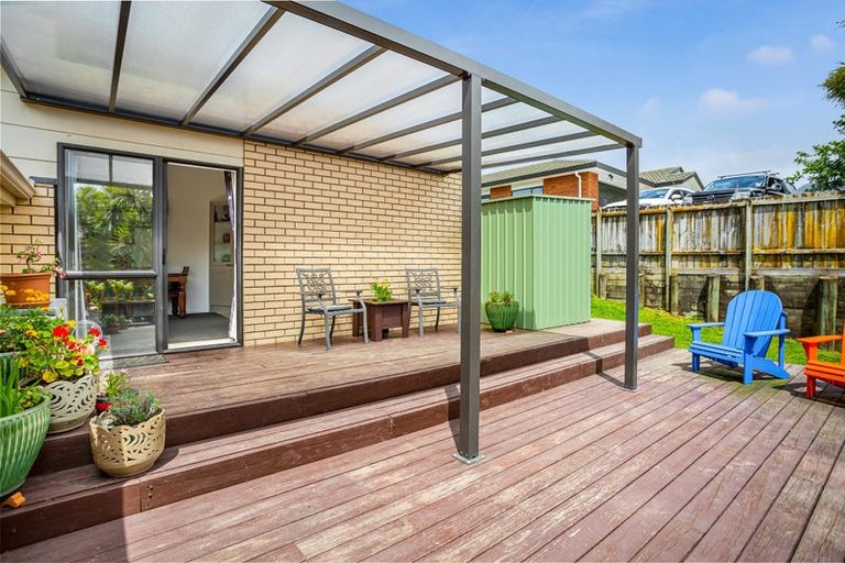 Photo of property in 11a Westglen Place, Ranui, Auckland, 0612