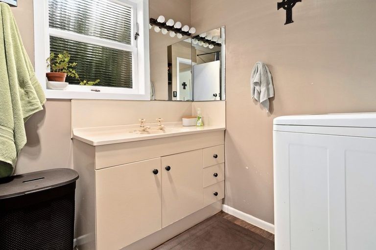 Photo of property in 207 Darraghs Road, Brookfield, Tauranga, 3110