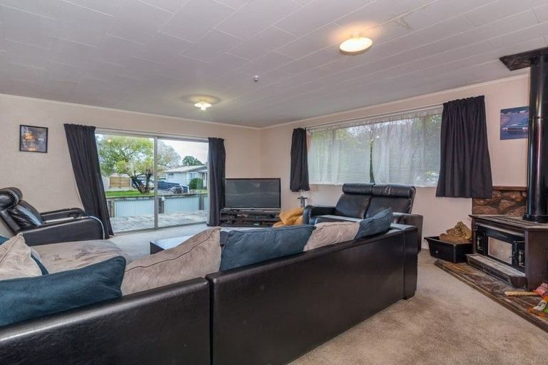 Photo of property in 112 California Drive, Totara Park, Upper Hutt, 5018