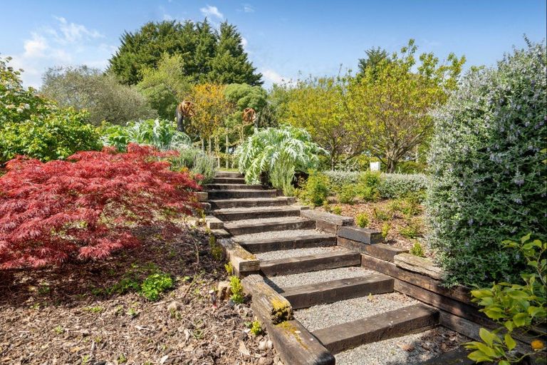 Photo of property in 8 Maungahina Road, Te Ore Ore, Masterton, 5886