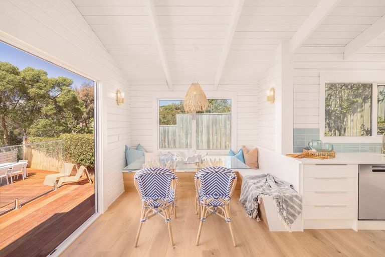 Photo of property in 3 Mortens Lane, Mount Pleasant, Christchurch, 8081