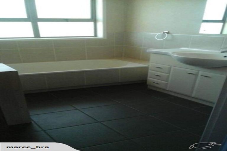 Photo of property in 40 Beechey Street, Pirongia, 3802