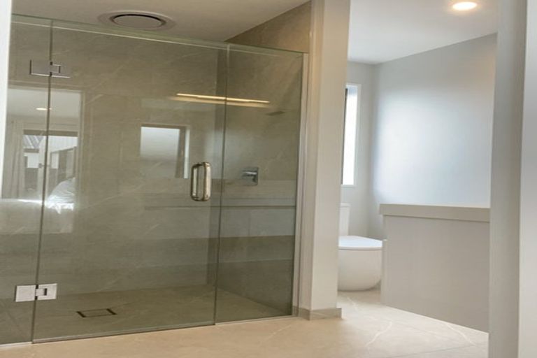 Photo of property in 32 Kiekie Road, Casebrook, 8051