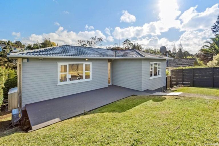 Photo of property in 26 Lanigan Street, Birkdale, Auckland, 0626