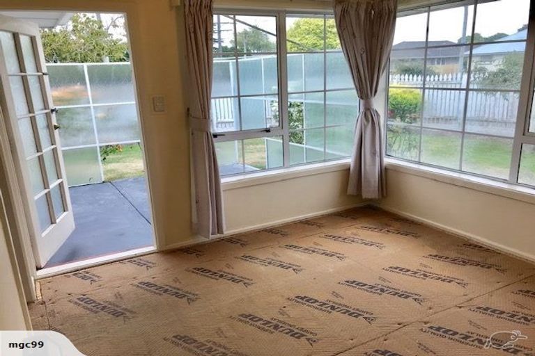 Photo of property in 70 Deepdale Street, Burnside, Christchurch, 8053