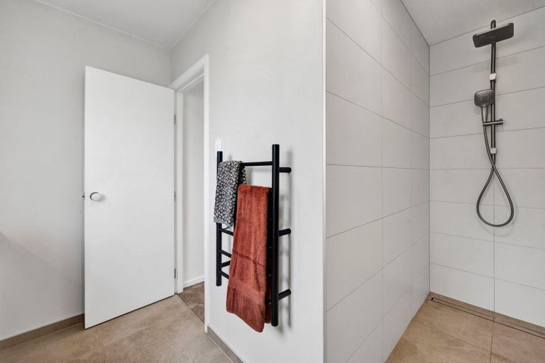 Photo of property in 16 Clyde Street, Ferndale, New Plymouth, 4310