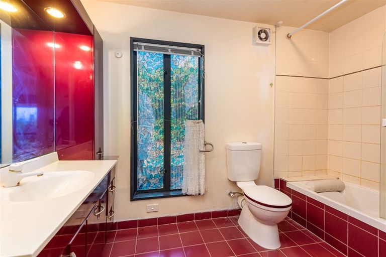 Photo of property in 137 Richmond Hill Road, Richmond Hill, Christchurch, 8081