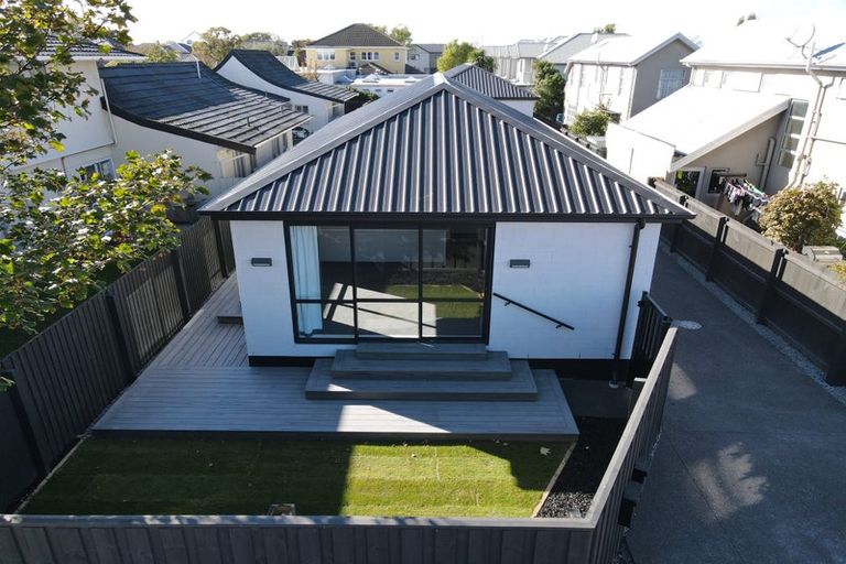Photo of property in 116 Sherborne Street, St Albans, Christchurch, 8014