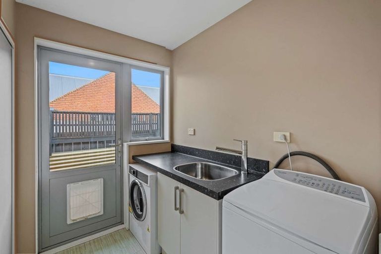 Photo of property in 87a Saint Johns Street, Woolston, Christchurch, 8062