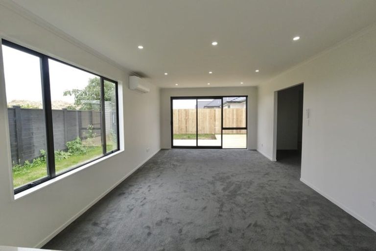 Photo of property in 34 William Paul Street, Cambridge, 3434