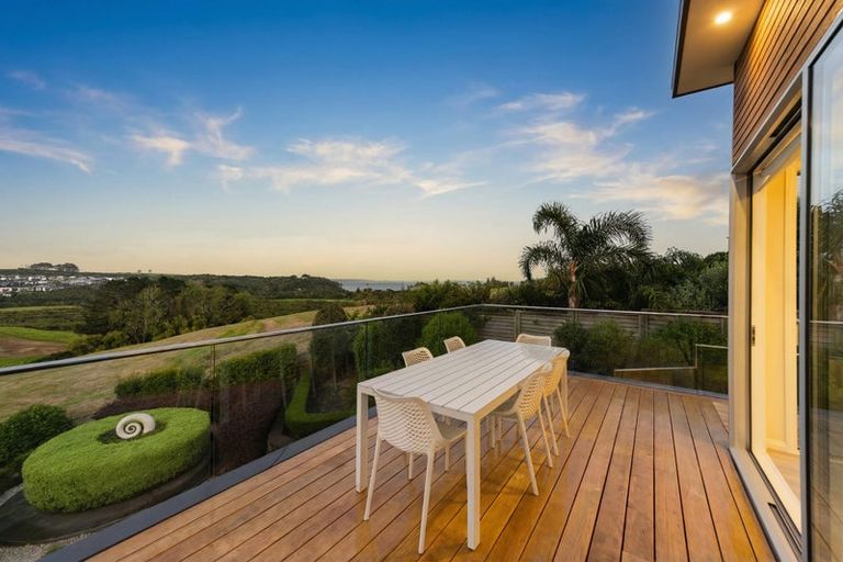 Photo of property in 7 Bounty Road, Long Bay, Auckland, 0630