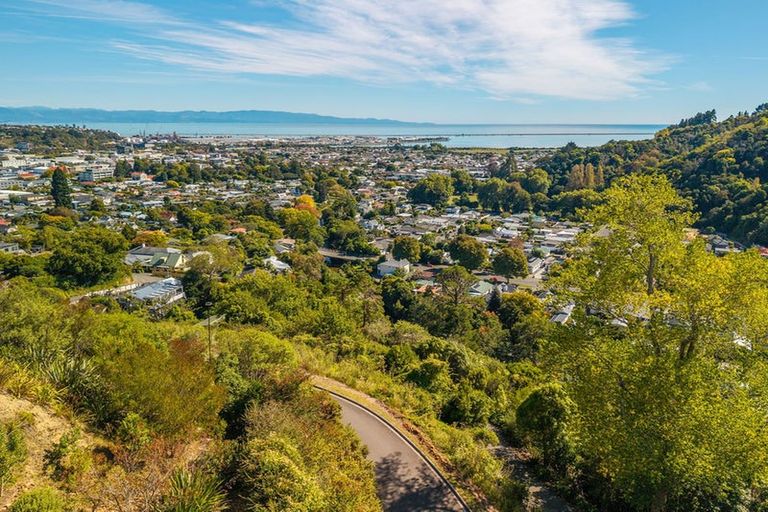Photo of property in 2 City Heights, Maitai, Nelson, 7010