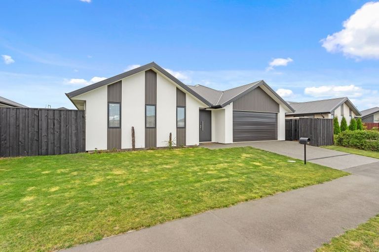 Photo of property in 15 Avanda Avenue, Rolleston, 7615