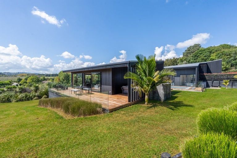 Photo of property in 27 Brownhill Road, Whitford, Manurewa, 2576