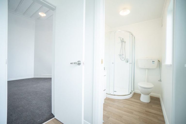 Photo of property in 21 Bourke Street, Palmerston North, 4410