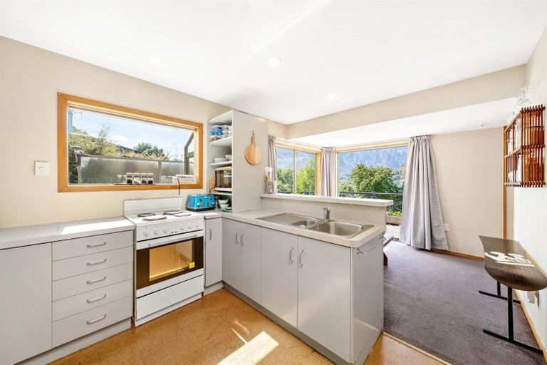 Photo of property in 5 Marina Drive, Frankton, Queenstown, 9300