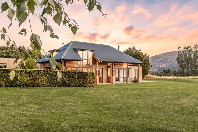 Photo of property in 475 Wanaka-luggate Highway, Wanaka, 9382