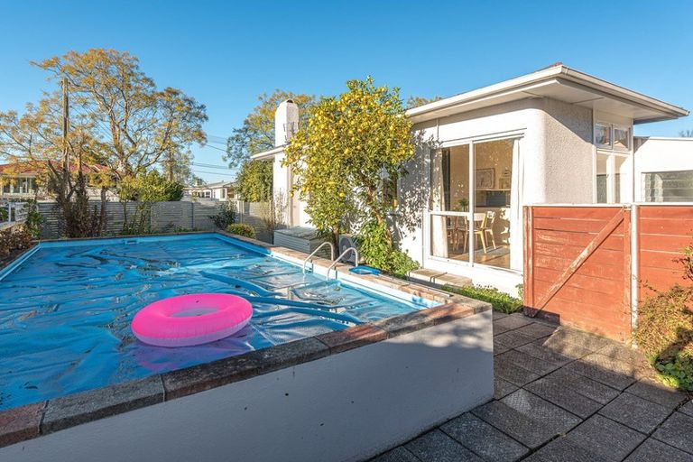 Photo of property in 104 Paterson Street, Aramoho, Whanganui, 4500