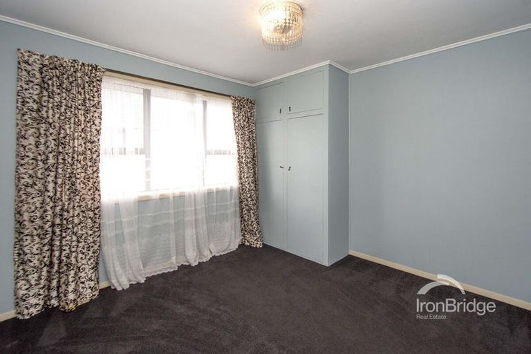 Photo of property in 82 Neill Street, Hornby, Christchurch, 8042