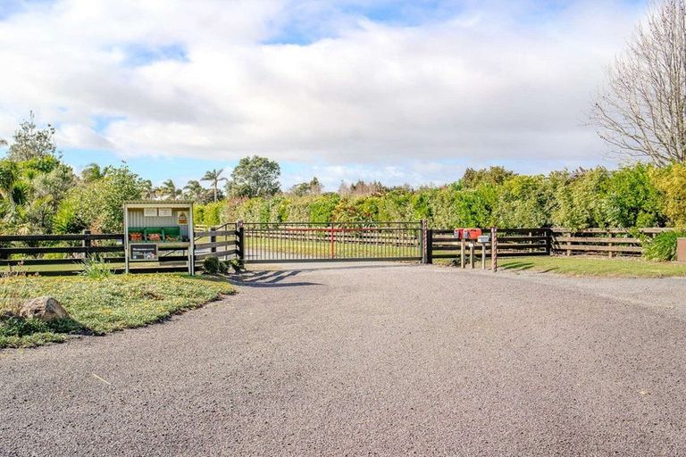 Photo of property in 36 Karaka Drive, Kerikeri, 0295