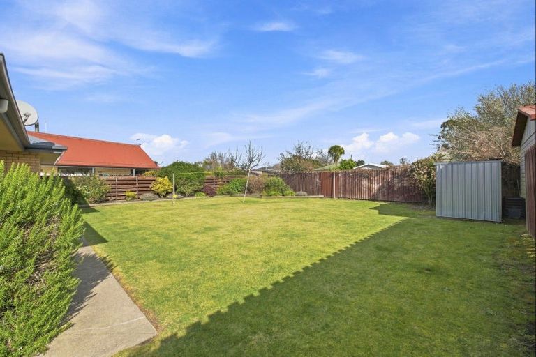 Photo of property in 6 Seadown Crescent, Amberley, 7410