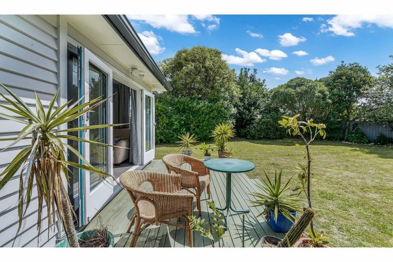 Photo of property in 57 Jollie Street, Linwood, Christchurch, 8062