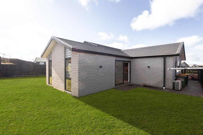 Photo of property in 11 Temepara Drive, Temple View, 3218