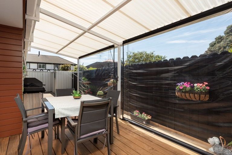 Photo of property in 16 Idesia Grove, Matua, Tauranga, 3110