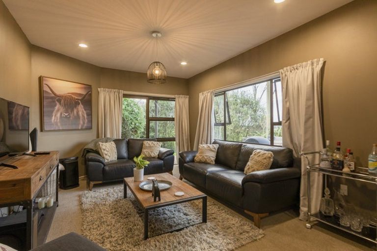 Photo of property in 101 Racecourse Road, Waipawa, Otane, 4277