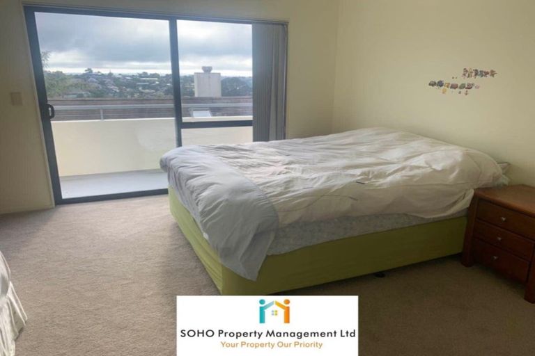 Photo of property in 8 San Lorenzo Rise, Henderson, Auckland, 0612