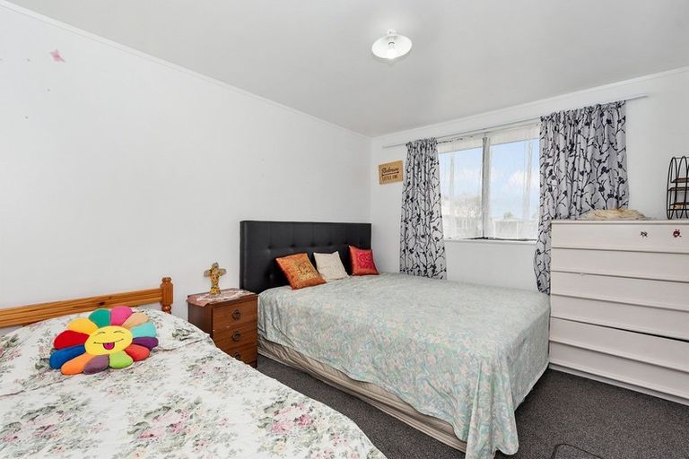 Photo of property in 49 Crawshaw Drive, Nawton, Hamilton, 3200