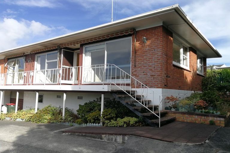 Photo of property in 1/2 Poseidon Place, Half Moon Bay, Auckland, 2012