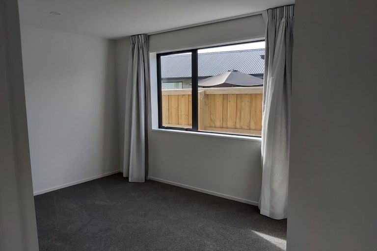 Photo of property in 19 Oakleigh Street, Woodend, 7610