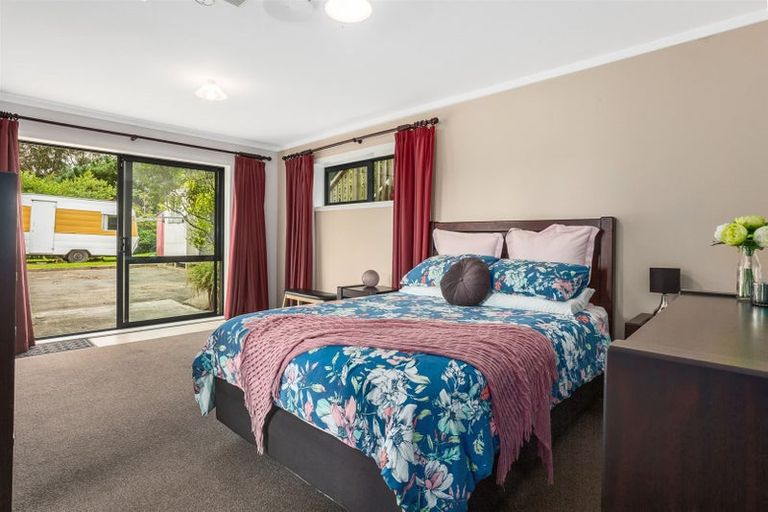 Photo of property in 3a Quinn Grove, Ranui, Porirua, 5024