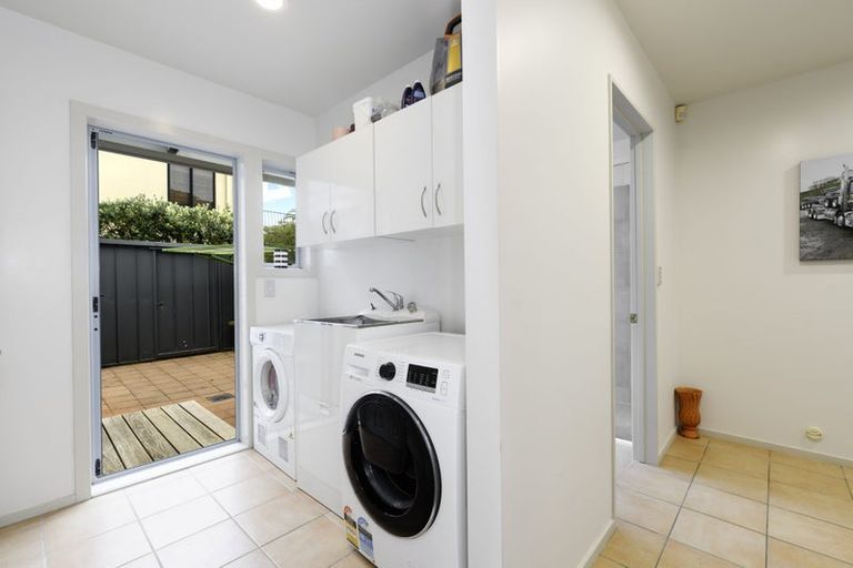 Photo of property in 8 Seychelles Drive, Papamoa Beach, Papamoa, 3118