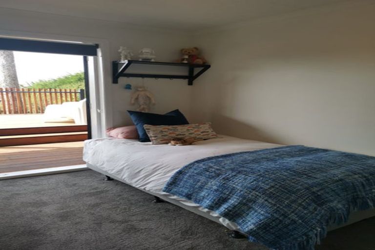 Photo of property in 263 Mount Pleasant Road, Mount Pleasant, Christchurch, 8081