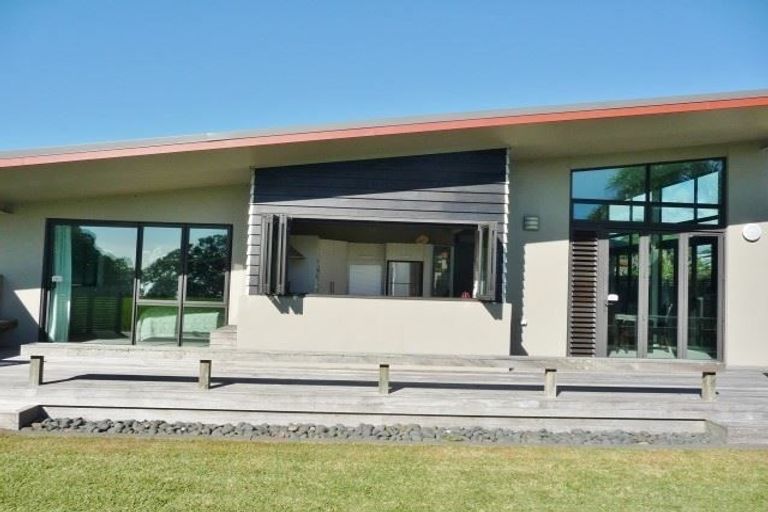 Photo of property in 34 Bayside Drive, Coopers Beach, 0420