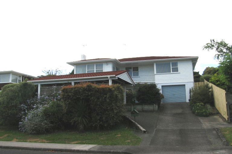 Photo of property in 38 Alton Avenue, Hillcrest, Auckland, 0627
