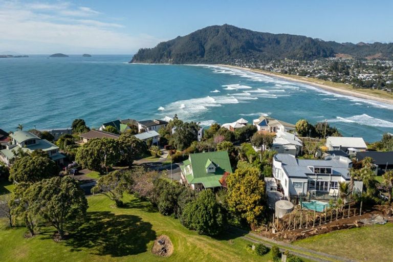 Photo of property in 202 Paku Drive, Tairua, 3508