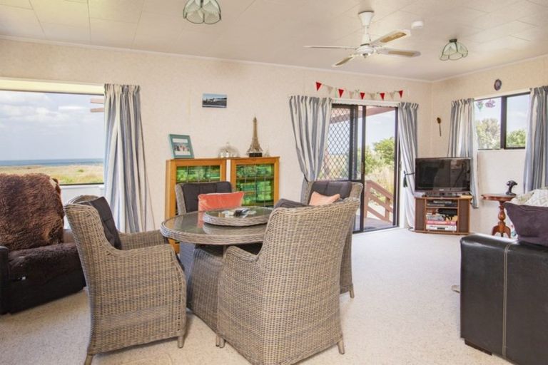 Photo of property in 6 Sandy Bay Drive, Mataikona, Masterton, 5889