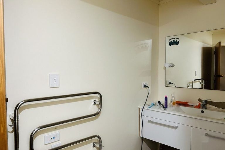 Photo of property in 206 Hurndall Street West, Maungaturoto, 0520