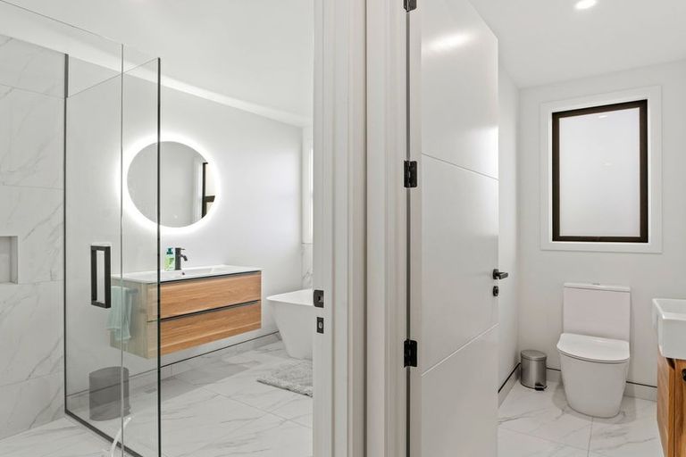 Photo of property in 3 Tomtit Crescent, Lake Hawea, Wanaka, 9382