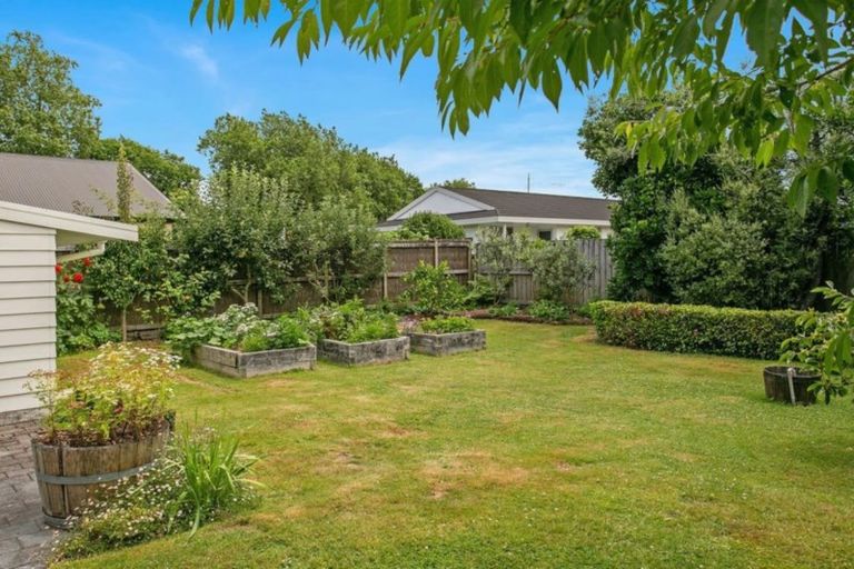 Photo of property in 6 Grosvenor Street, Cambridge, 3434