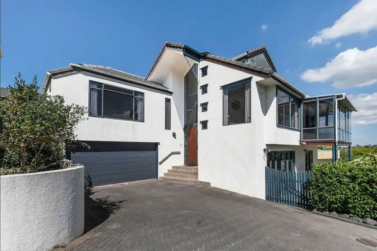 Photo of property in 2/25 Waimarie Street, Saint Heliers, Auckland, 1071