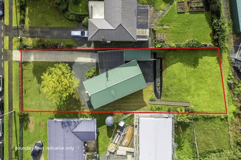 Photo of property in 33 West End Avenue, Woodhill, Whangarei, 0110