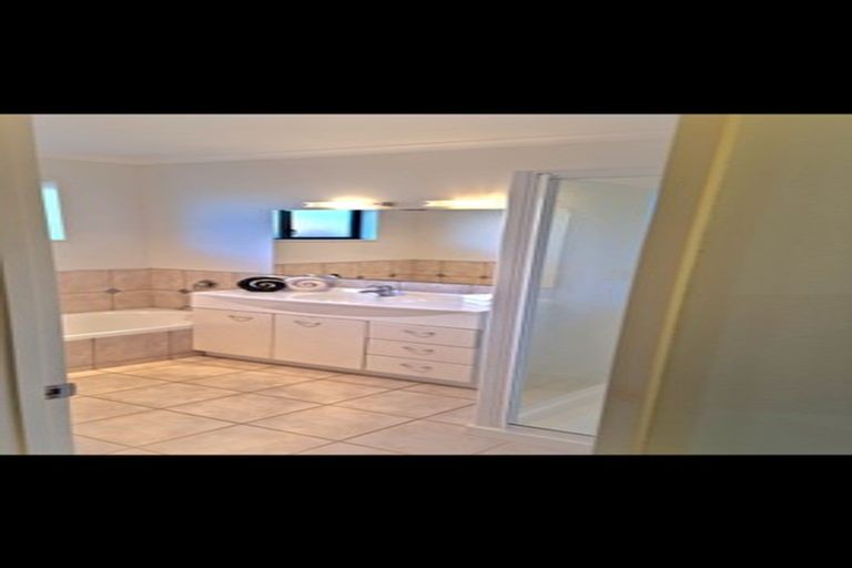 Photo of property in 15 Mahuri Street, Parklands, Christchurch, 8083