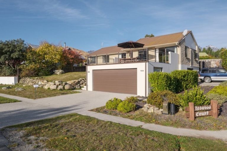 Photo of property in 13 Oregon Drive, Kelvin Heights, Queenstown, 9300